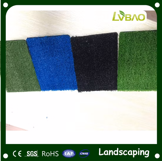 Erba artificiale durevole e resistente ai raggi UV per abbellire la decorazione del giardino in erba commerciale del cortile del balcone
