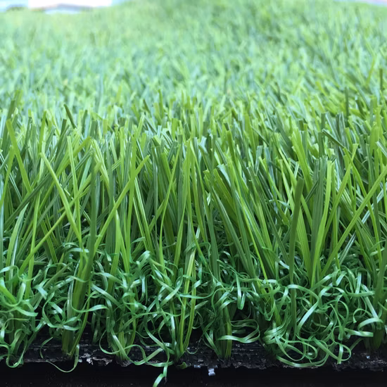 Erba artificiale commerciale realizzata con filato resistente, impermeabile, resistente ai raggi UV, erba artificiale commerciale